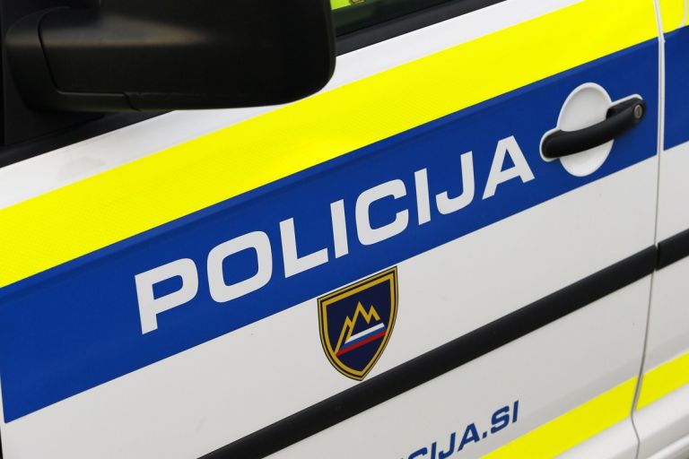 Policija