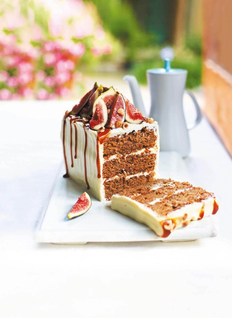 torta s figami kavo in lesniki