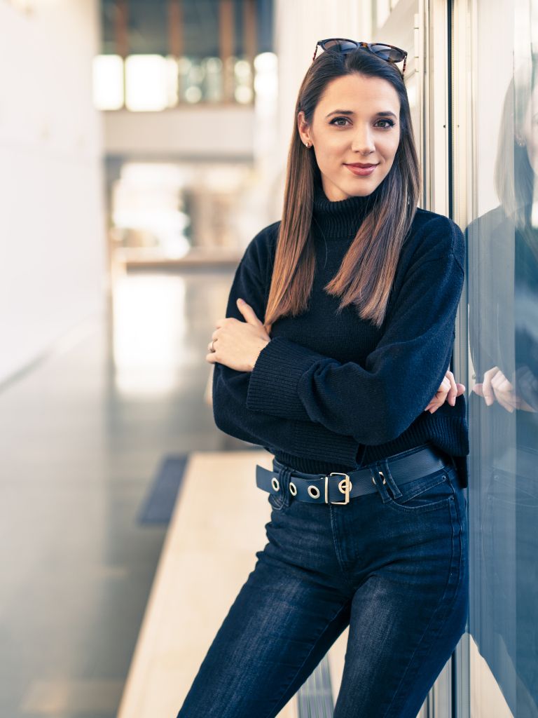 Monika Avsenik