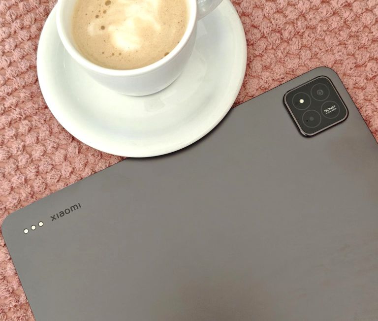 xiaomi-buds-5-pro, xiaomi, slusalke, tablica