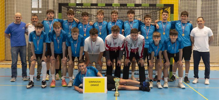 solski_sport_rokomet_Gimnazija_Ormoz_prvaki.jpg