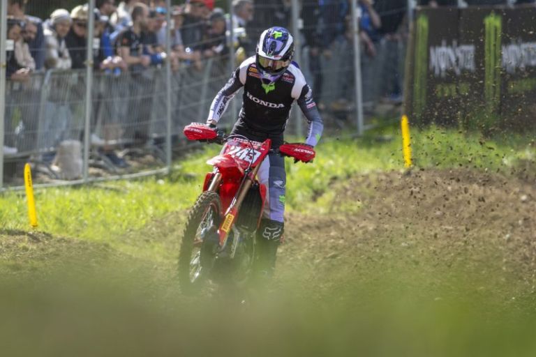 motokros_HRC_Gajser.jpg