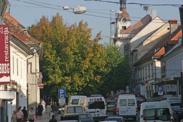 glavni trg NM promet.JPG