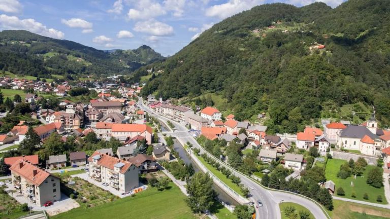 radeče panorama foto KTRC Radeče.jpg
