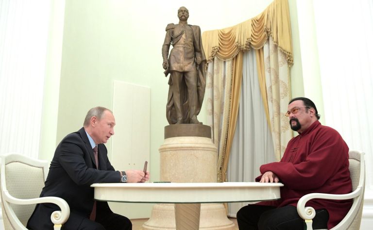 steven-seagal, vladimir-putin