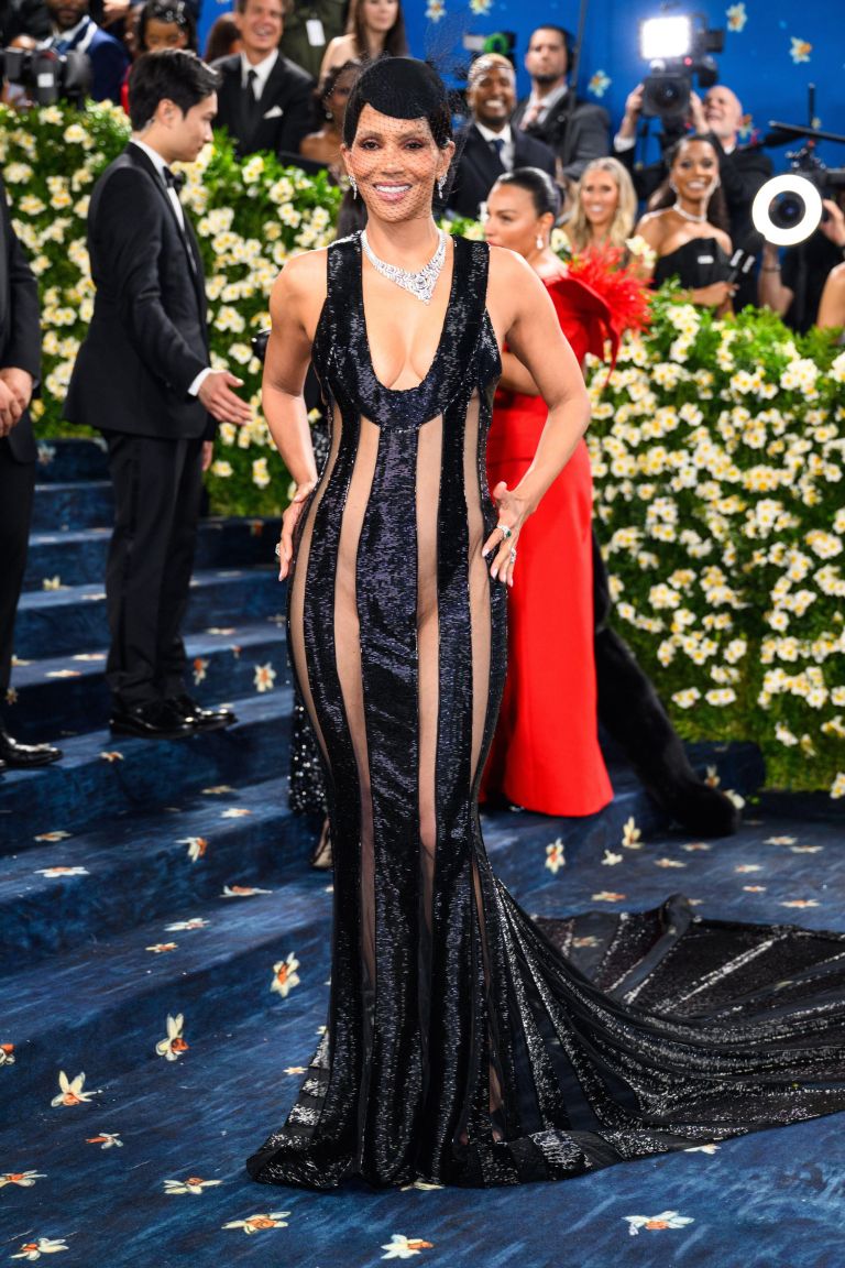 halle-berry