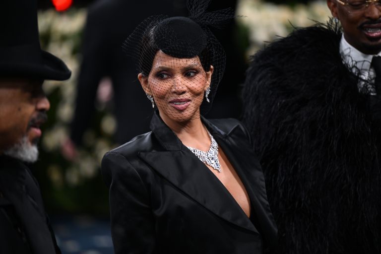 halle-berry