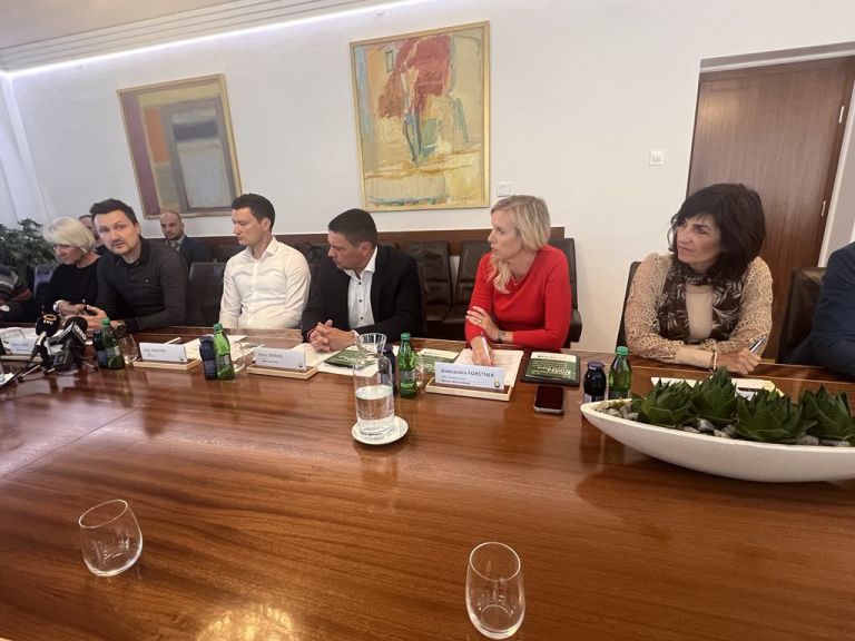prenova mestnega središča 1.jpg