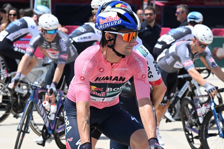 primoz roglic giro 2025.jpg