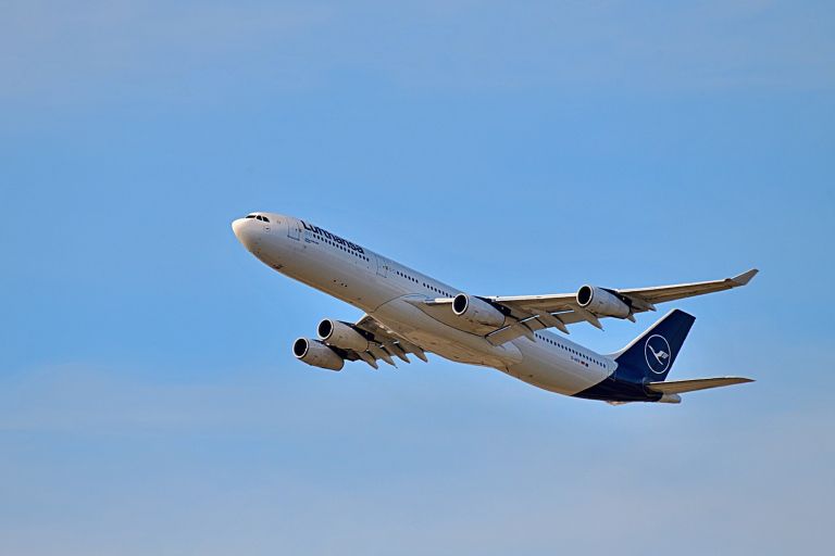 Lufthansa.jpg