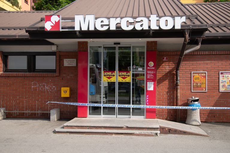 mercator-lendavska, policijski-trak, vlom