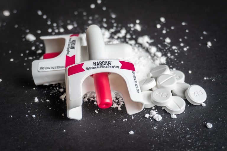opioidi2 shutterstock_2510277709.jpg