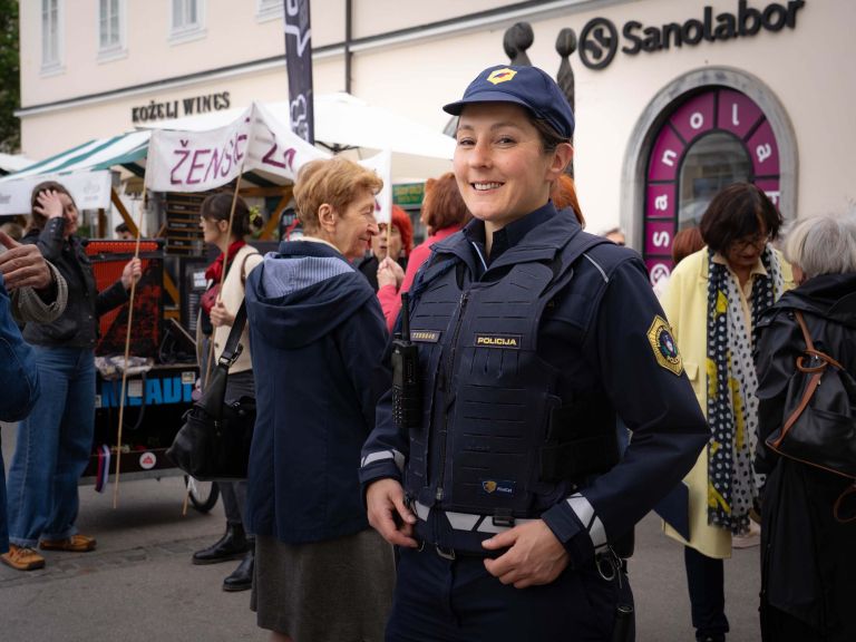 mir, zenske, protest