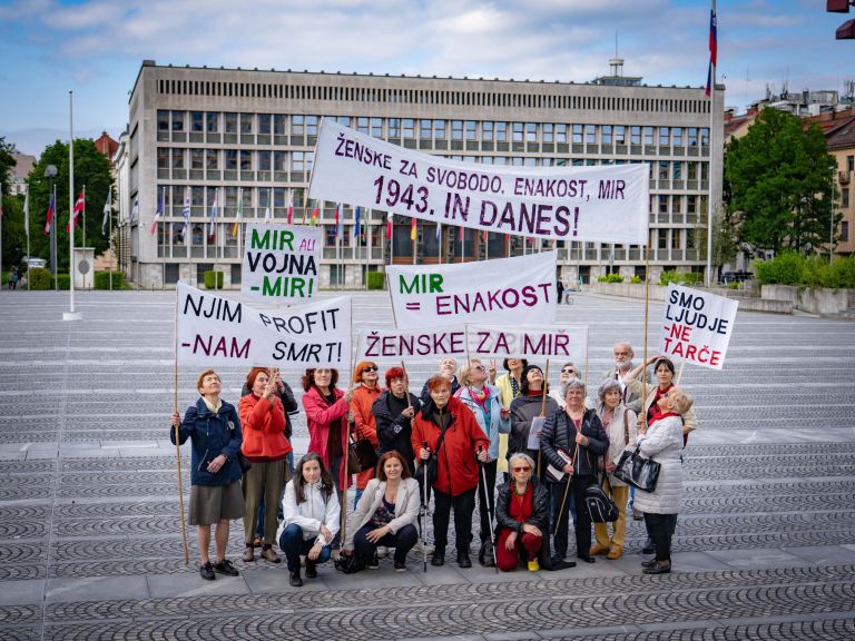 mir, zenske, protest