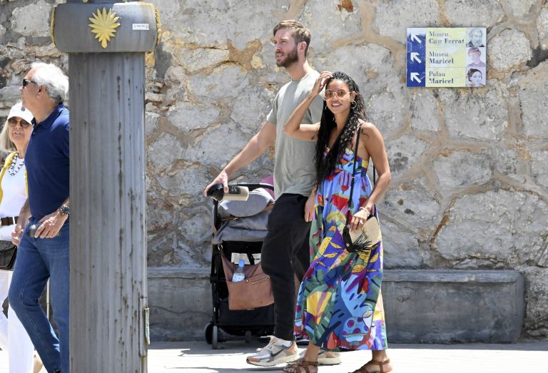 Vick Hope, Calvin Harris (2).jpg