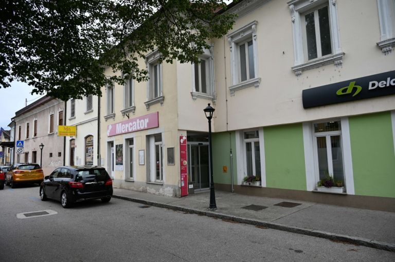 sevnica_mercator_blizu.JPG
