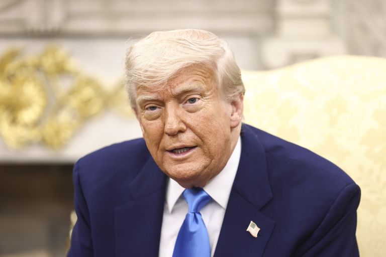 Donald Trumo