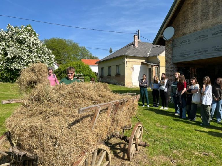 porabska-sola, stevanovci, os-grad