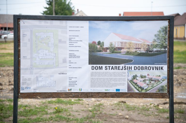 dom-starejših-dobrovnik, temeljni-kamen