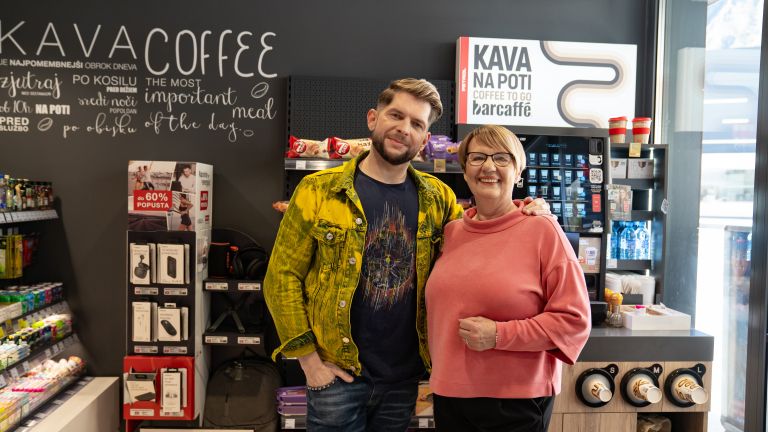 petrol, pot-neustavljivih, klemen-bunderla, romana-lesjak, crna-na-koroskem, pomoc