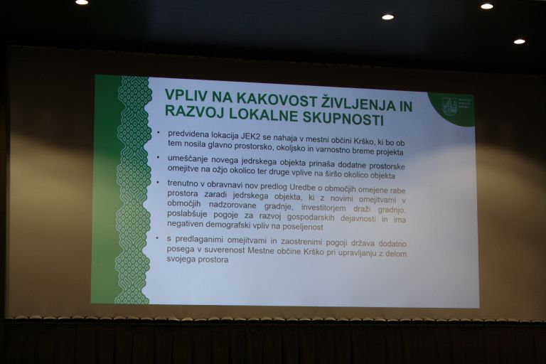 posavski-svetniki-na-skupni-seji, razprava-o-jek2