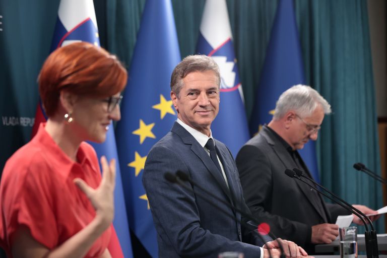 vrecko, golob, han