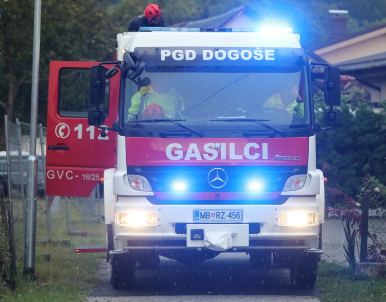 gasilci, požar