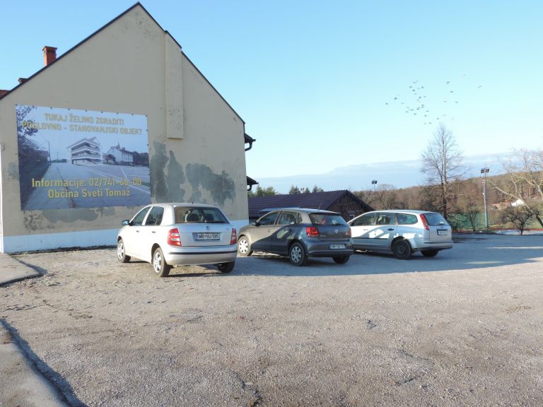 mh-zemljišče-poslovno stanovanjski objekt.JPG