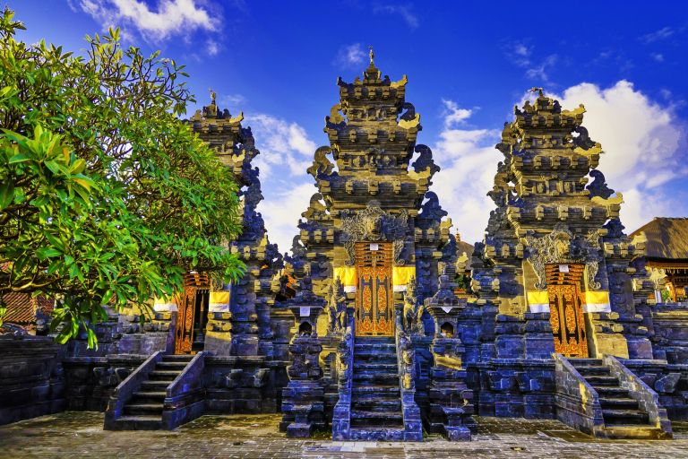 Batu Bolong, Bali