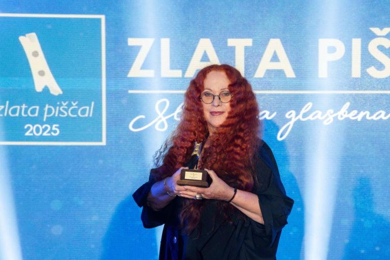zlata-piscal
