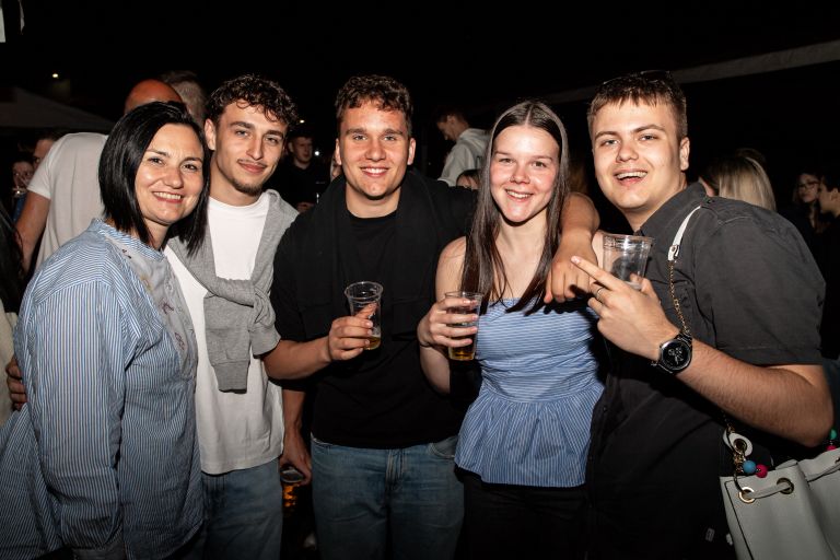 zabja-noc