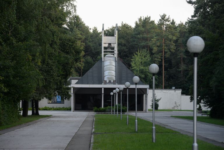 pokopalisce dobrava maribor.jpg