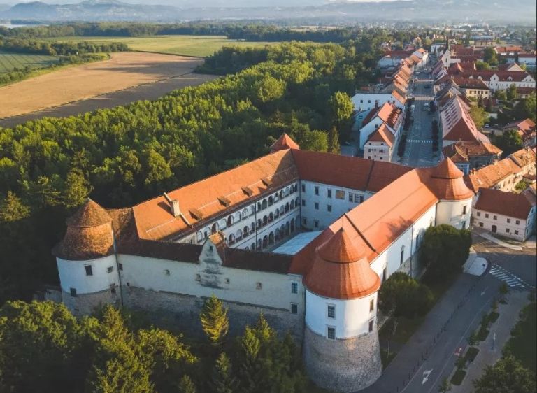 Grad Brežice PMB.jpg