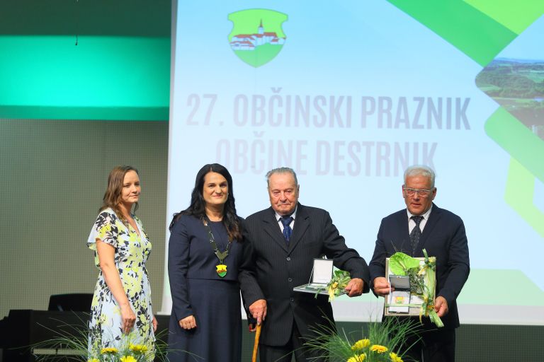 cg_destrnik_praznik.jpg