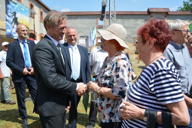 grad-rajhenburg, 80-let-vrnitve-izgnancev