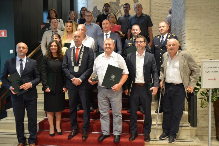 mestna-obcina-krsko, praznik-2025