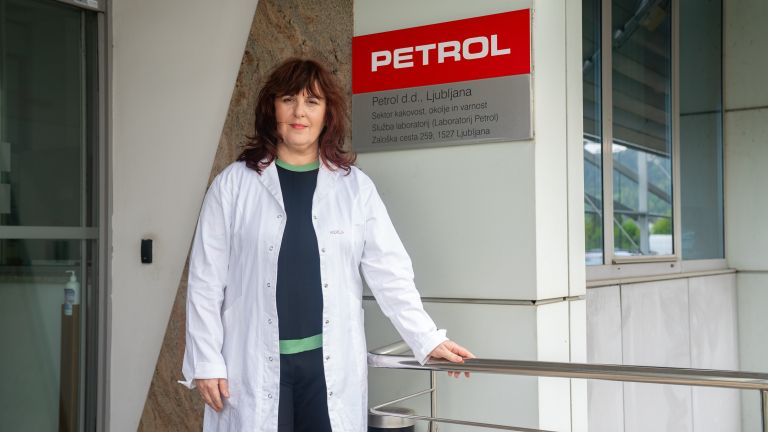 pot-neustavljivih, petrol, andreja-gregorcic, martina-svab, 80-let
