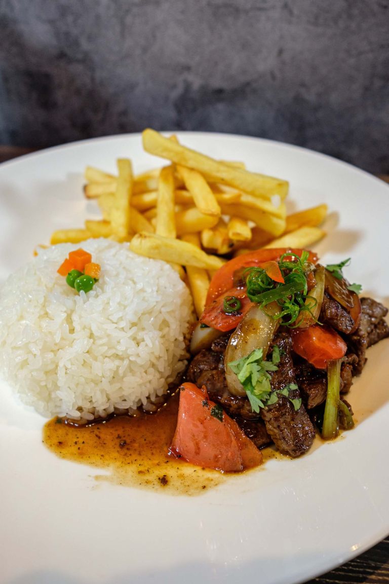 papez, lomo-saltado