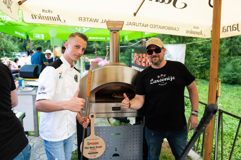 spizza, naj-picerija-slovenije