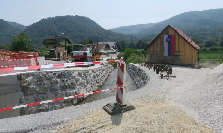 Obnova LC Litija Sava.JPG