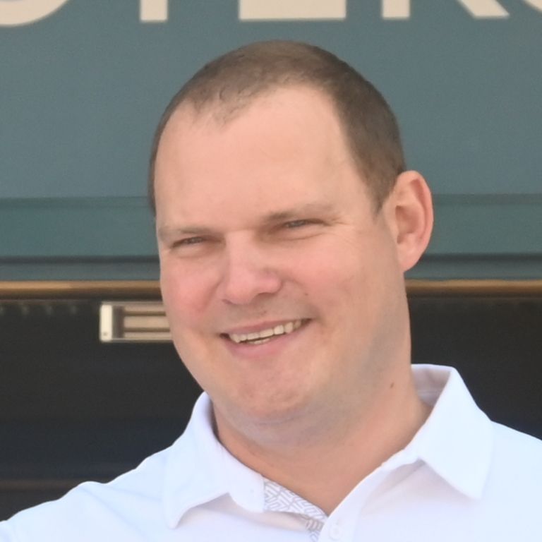 lelosi, leloteks, odprtje, proizvodnja, murska-sobota, matej-slapnik, tomaz-seruga