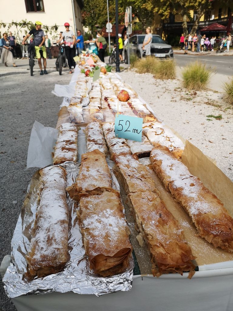 Štrudelj 3.jpg