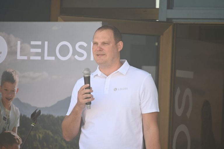 lelosi, leloteks, odprtje, proizvodnja, murska-sobota, matej-slapnik, tomaz-seruga
