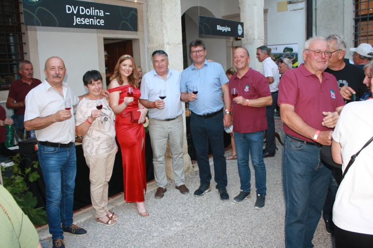 dan-kruha, vina-in-salam-brezice-2025