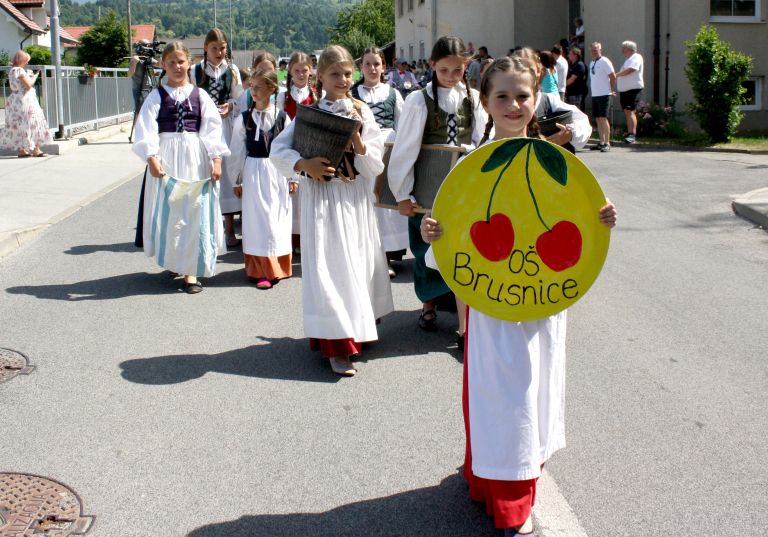 praznik-cesenj-brusnice-2025
