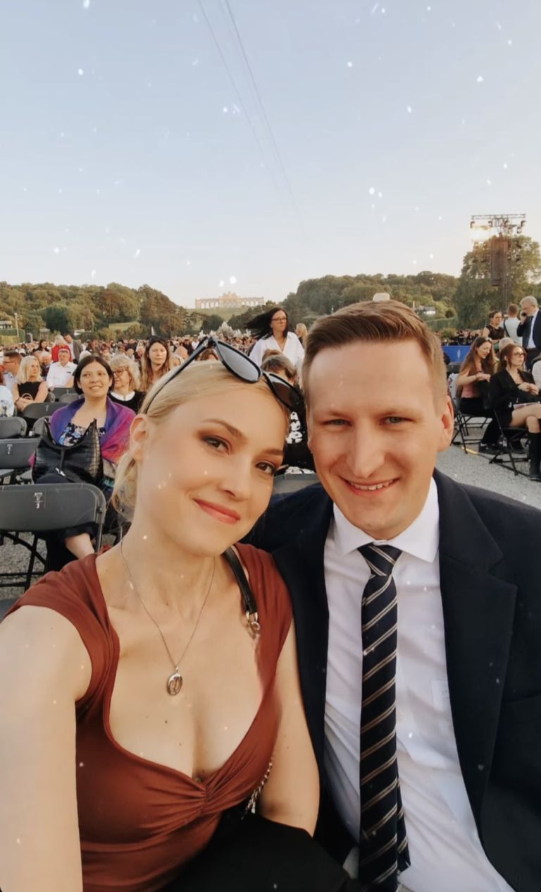 eva cerne 2.jpg