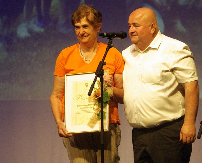 dpz-skocjan, podelezke, 20-let, razstava