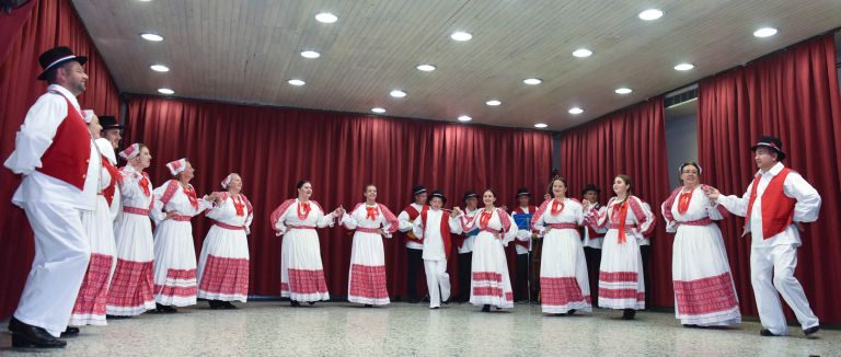 peli-in-plesali-so-jih-mati-moja, ktd-moscanci