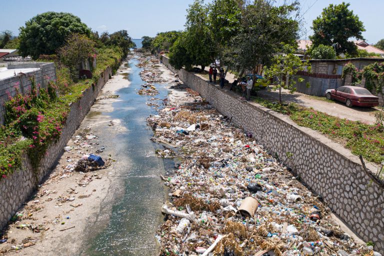 okolje, odpadki, ocean-cleanup, plastika, morje-plastika