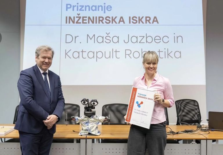 maša jazbec.jpg